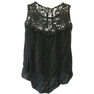 Xhilaration Tunic Medium Women's Pullover Keyhole Black Lace Trim Asymmetrical